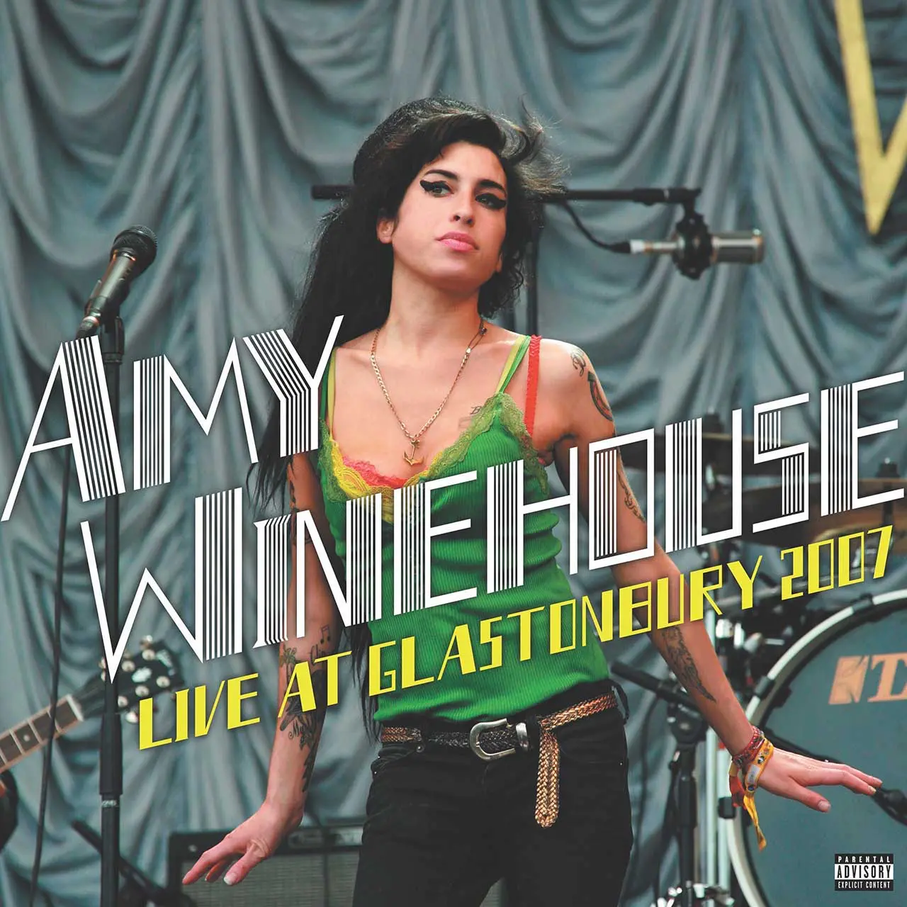Amy-Winehouse-Glastonbury