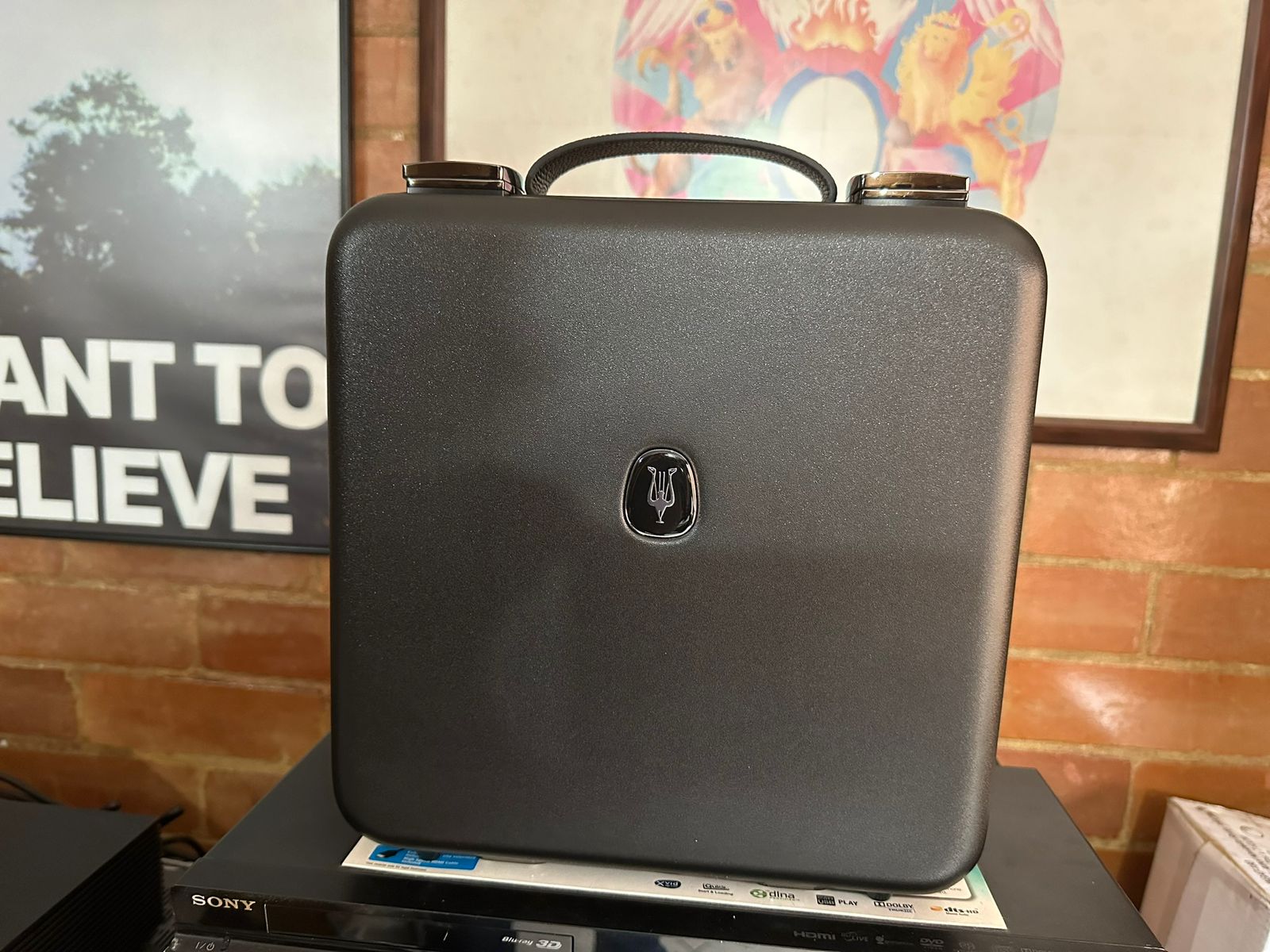 Meze Audio – Empyrean II – maletin – Demos y Usados – Audio Elite Colombia
