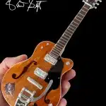 Axe Heaven Réplica de la mini guitarra coleccionable Gretsch Nashville Orange Dice de Brian Setzer